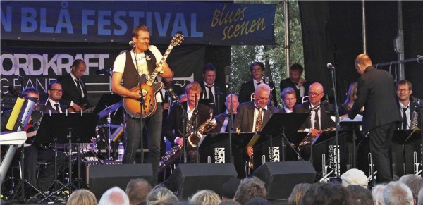 Nordkraft Big Band og Mike Andersen til bluesfestival i Aalborg den 15. august 2014. Foto: Poul Rasmussen